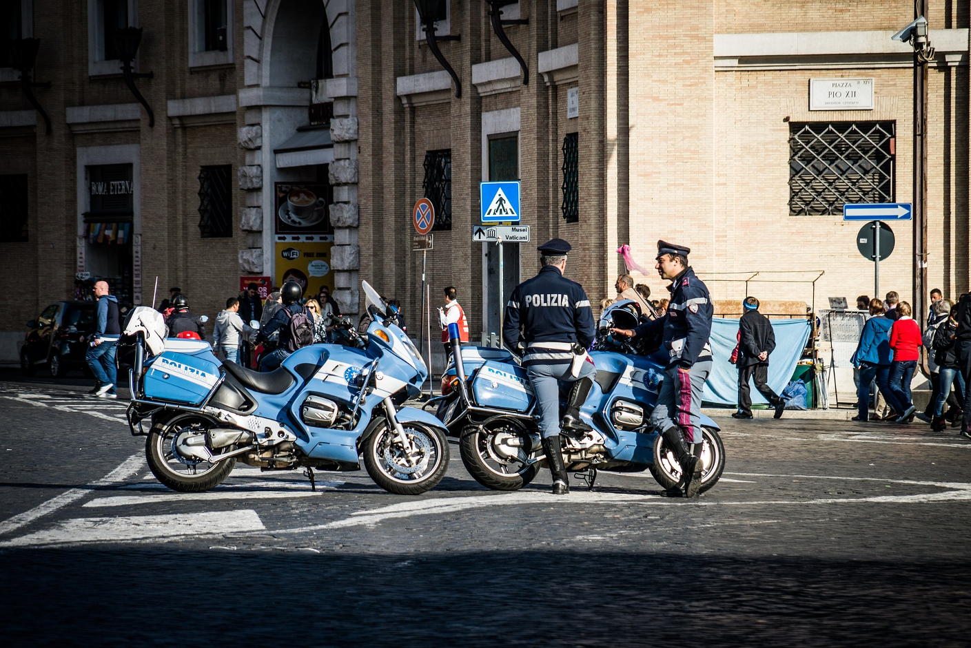 Scopri come il Simulatore Concorso Polizia Municipale Napoli ti prepara per il Concorso Polizia Municipale Napoli