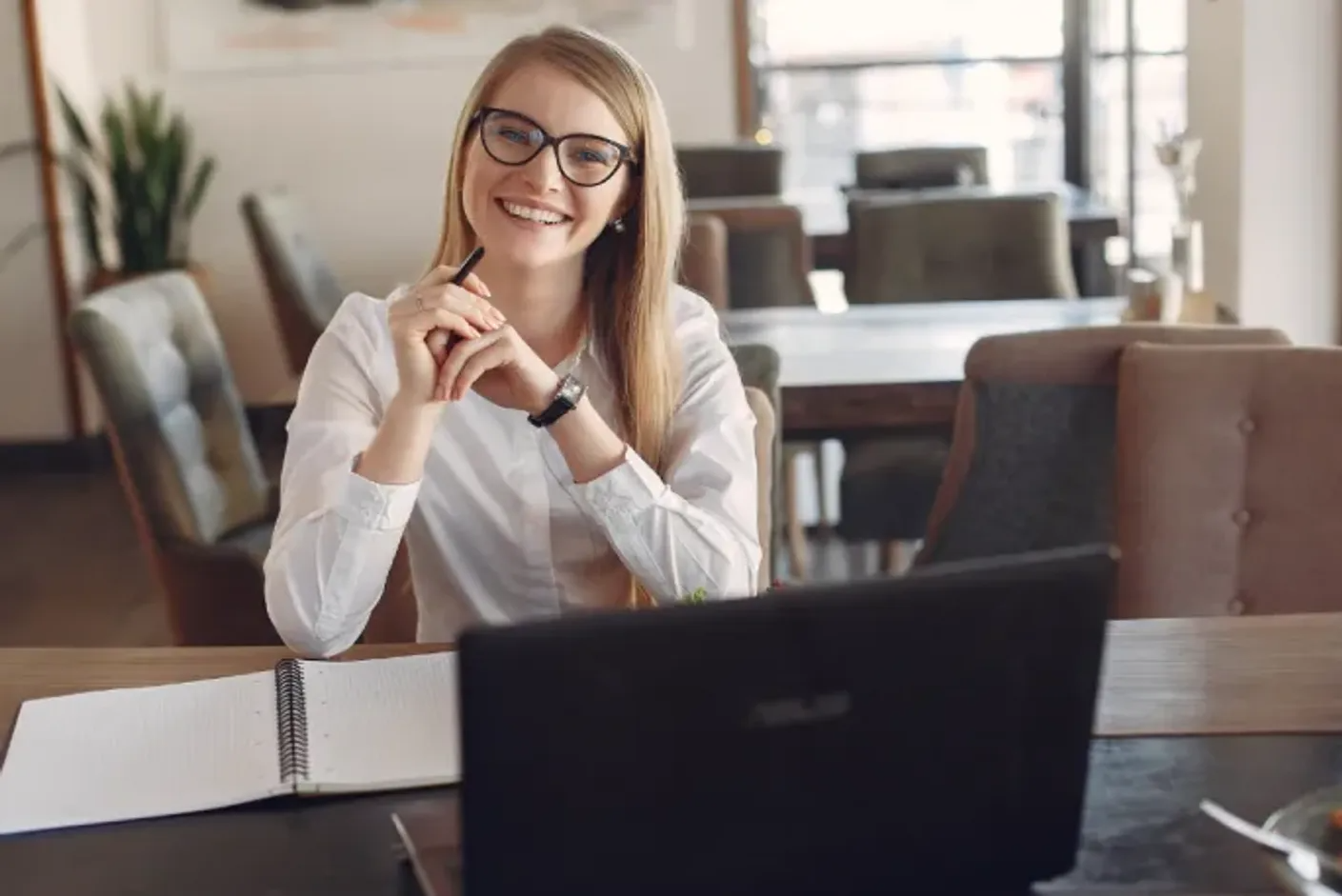 Simulador De Prática Online: Aprende e testa o teu conhecimento para os teus exames de forma fácil e divertida